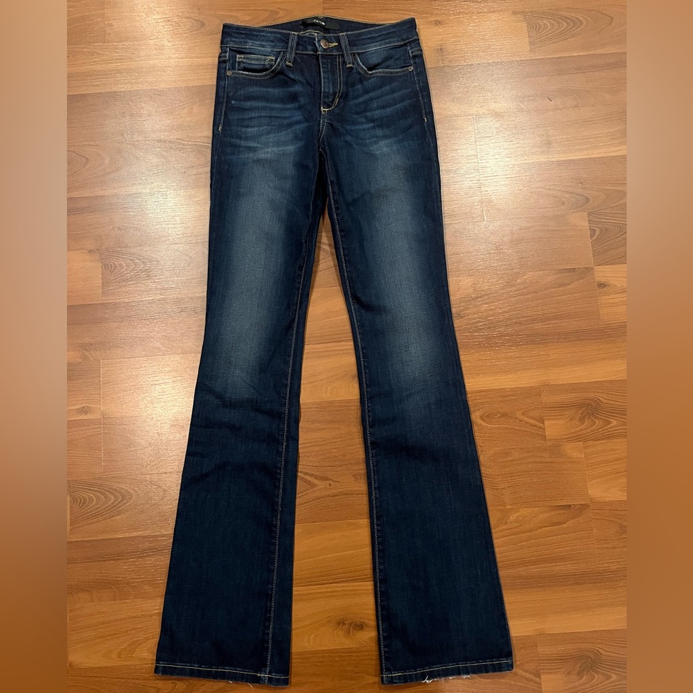 Joes Jeans Curvy Bootcut sz 26